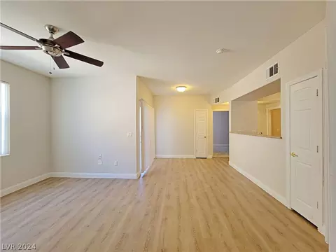 8000 Badura Ave #1051, Las Vegas, NV 89113