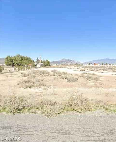 4170 W Maple Rd, Pahrump, NV 89048