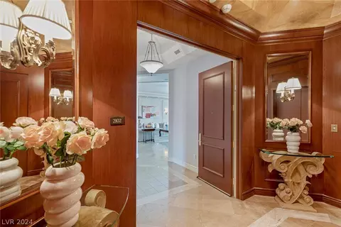 2857 Paradise Rd #2102, Las Vegas, NV 89109
