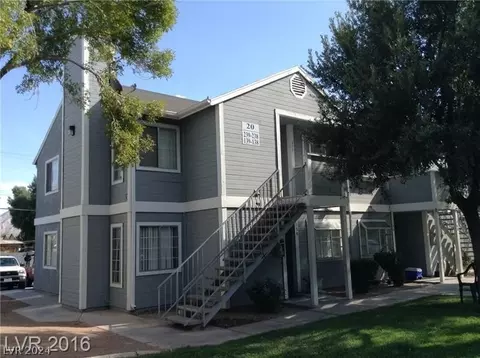 1961 Cosmic Dr, Las Vegas, NV 89115