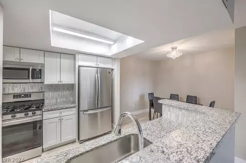 8070 W Russell Rd #2075, Las Vegas, NV 89113