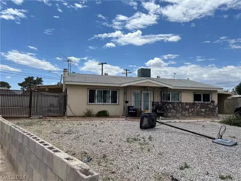 2441 San Felipe St, Las Vegas, NV 89115
