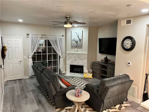 3318 N Decatur Blvd #1111, Las Vegas, NV 89130