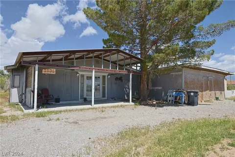 1531 N Royal Ave, Pahrump, NV 89060