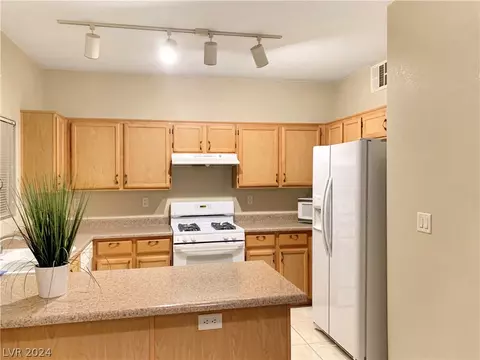 3822 Ormond Beach St #103, Las Vegas, NV 89129