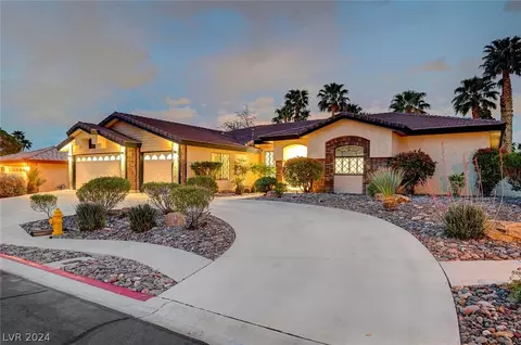 7521 Alamo Summit Dr, Las Vegas, NV 89129