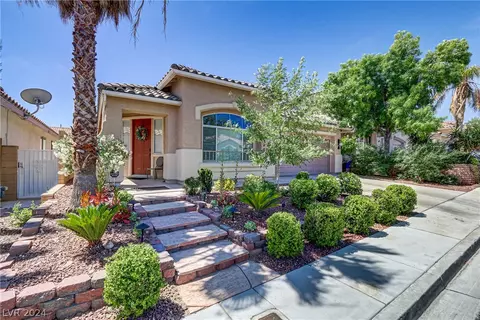 8313 Gilded Crown Ct, Las Vegas, NV 89117