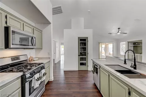 4314 Wickford Dr, North Las Vegas, NV 89032