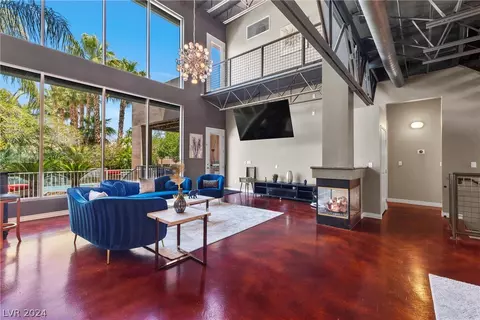 5611 Deer Creek Falls Ct, Las Vegas, NV 89118