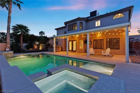 3816 White Castle St, Las Vegas, NV 89129