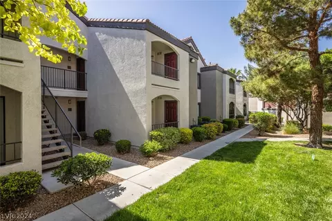 950 Seven Hills Dr #2813, Henderson, NV 89052