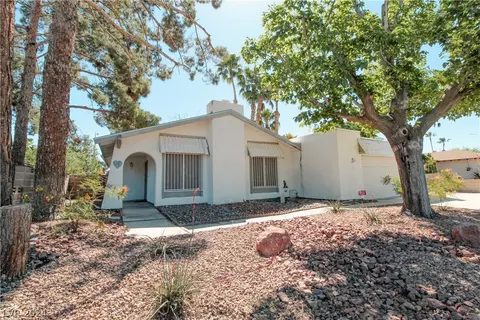 5048 Roswell St, Las Vegas, NV 89120