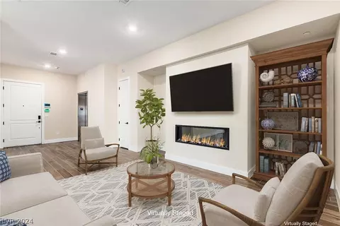9200 Las Manaitas Ave #202, Las Vegas, NV 89144