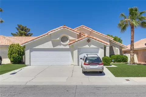 8424 Airmont Ct, Las Vegas, NV 89128