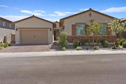 692 Corelli Cove St, Henderson, NV 89011
