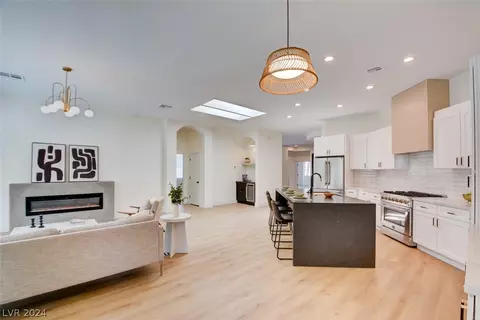1032 Ocean Shell St, Henderson, NV 89052