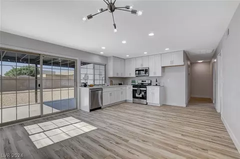 7101 Pleasant View Ave, Las Vegas, NV 89147