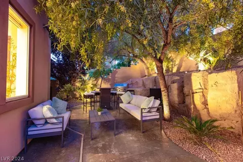Exterior - 2289 Candlestick Ave, Henderson, NV 89052 photo 16 of 30