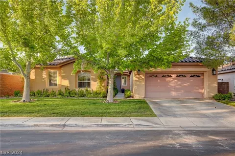 10824 Bramante Dr, Las Vegas, NV 89141