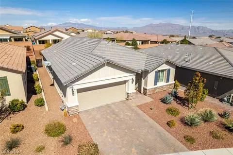 10738 Cowlite Ave, Las Vegas, NV 89166