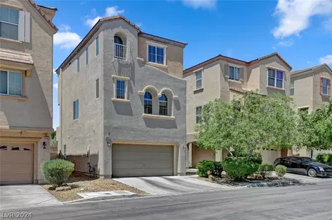 6627 Weeping Pine St, Las Vegas, NV 89149