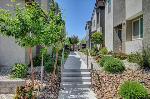 7489 Onyx Star St, North Las Vegas, NV 89084