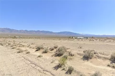 6841 N Pastel Ave, Pahrump, NV 89060