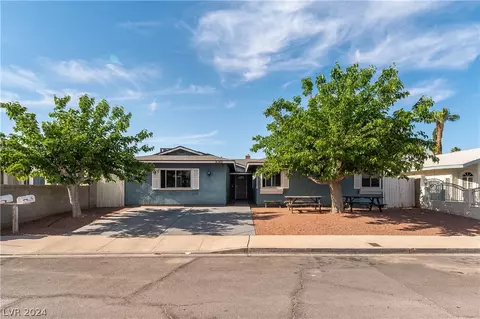 6362 Placer Dr, Las Vegas, NV 89103