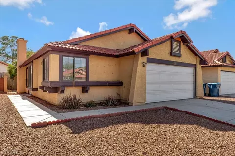 2448 Charteroak St, Las Vegas, NV 89108