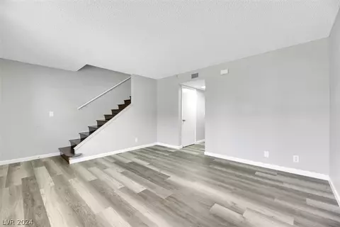 7042 Burcot Ave #I64, Las Vegas, NV 89156