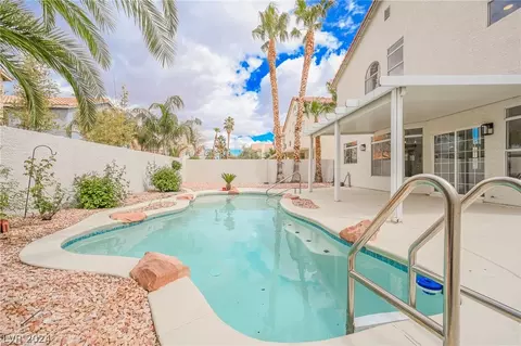 7216 Elite Ct, Las Vegas, NV 89129