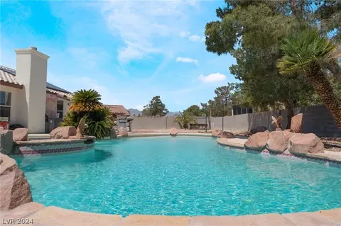 4484 Valley Regal Way, North Las Vegas, NV 89032