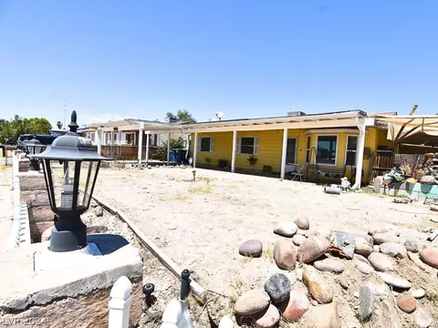5504 Waltham Ln, Las Vegas, NV 89122