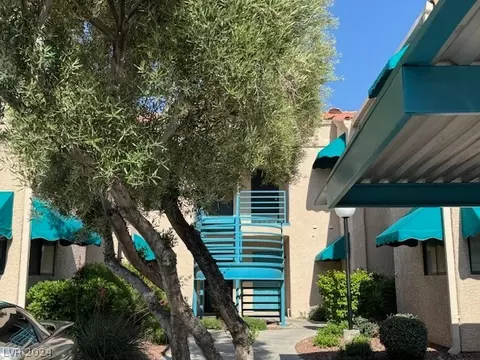 4360 Woodpine Dr #204, Las Vegas, NV 89119