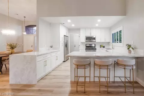9012 Villa Ridge Dr, Las Vegas, NV 89134