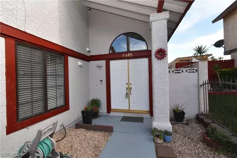 6445 Peachwood Rd, Las Vegas, NV 89108