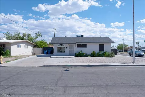 2600 Demetrius Ave, Las Vegas, NV 89101