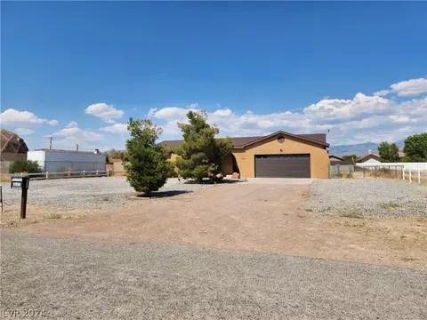 2211 Wagon Ave, Pahrump, NV 89048