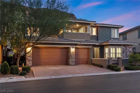 5917 Heaven View Dr, Las Vegas, NV 89135