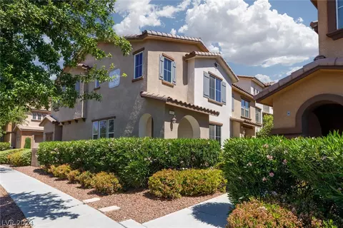 11386 Belmont Lake Dr #102, Las Vegas, NV 89135