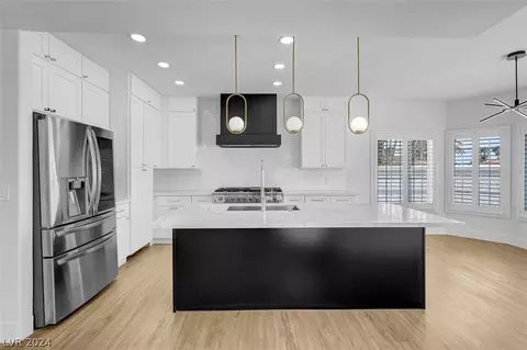 2870 Elk Canyon Ct, Las Vegas, NV 89117
