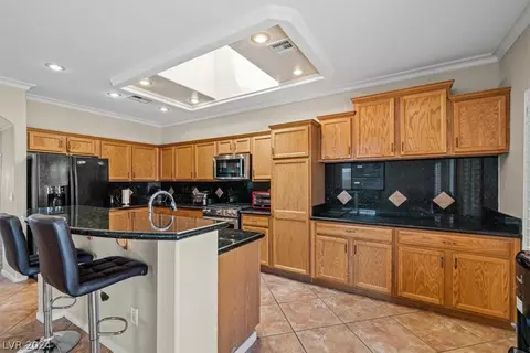 332 Gray Robin Ave, North Las Vegas, NV 89032