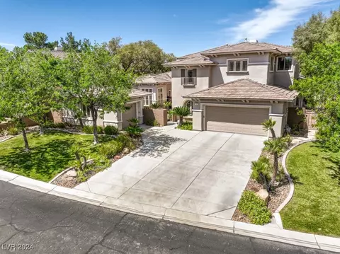 31 Plum Hollow Dr, Henderson, NV 89052