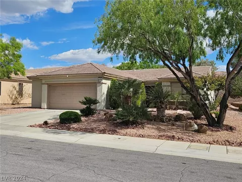 1886 Wood River St, Henderson, NV 89052