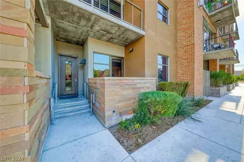 353 E Bonneville Ave #137, Las Vegas, NV 89101