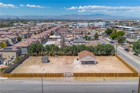 2309 Betty Ln, Las Vegas, NV 89156