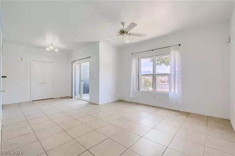 6650 W Warm Springs Rd #1144, Las Vegas, NV 89118
