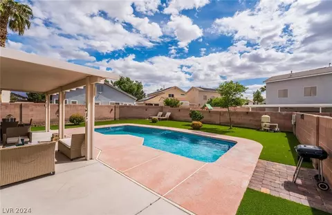6042 Carmel Bluff St, North Las Vegas, NV 89031