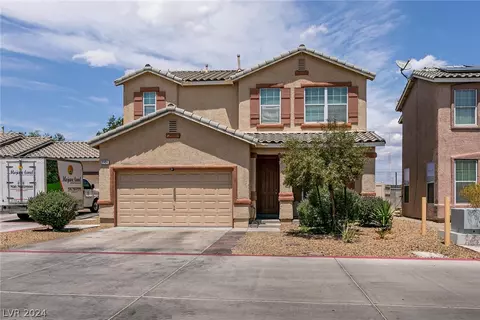 2704 Living Rock St, Las Vegas, NV 89106