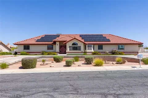 6490 Viewpoint Dr, Las Vegas, NV 89156